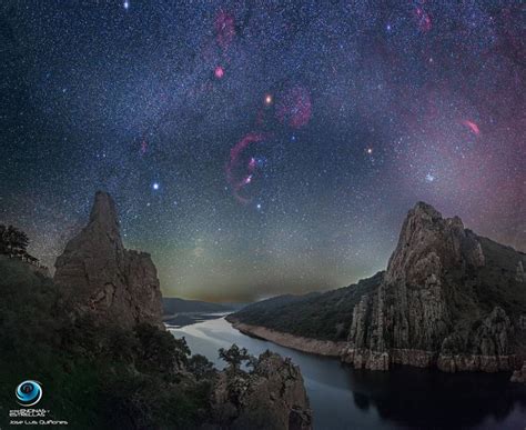 El Cielo Estrellado Del Parque Nacional De Monfrag E Foto Del D A De