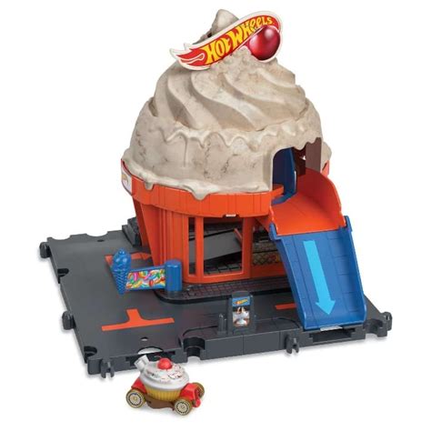 HOT WHEELS City Track Set With Hot Wheels Car Big Fun Lebanon