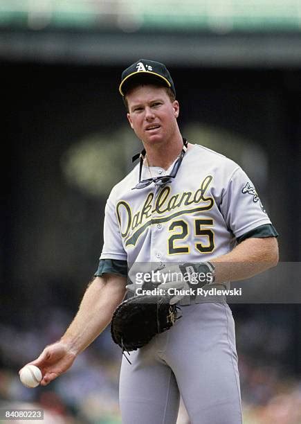 751 Mark Mcgwire Oakland Athletics Photos And High Res Pictures Getty