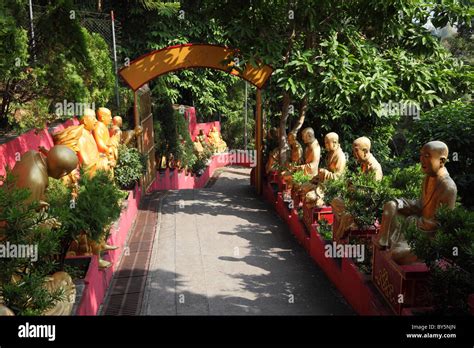 Temple of 10000 buddhas Fotos und Bildmaterial in hoher Auflösung Alamy