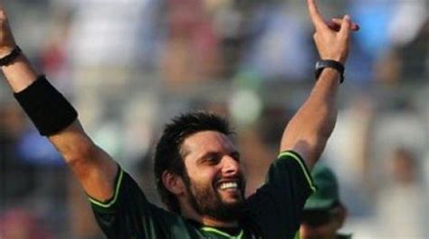 School Students To Join Afridi In Psl Opening Ceremony School