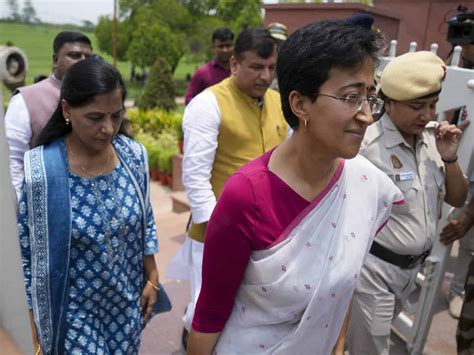 Delhi Water Crisis Atishi Begins Fast For More Water From Haryana