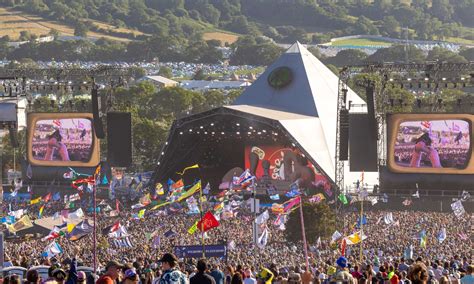 Las Entradas Para El Festival De Glastonbury Se Agotan Y Las Reacciones