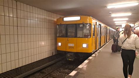 Berliner U Bahn U6 F84 F Drehstromer 2770 2771 In Alt Mariendorf