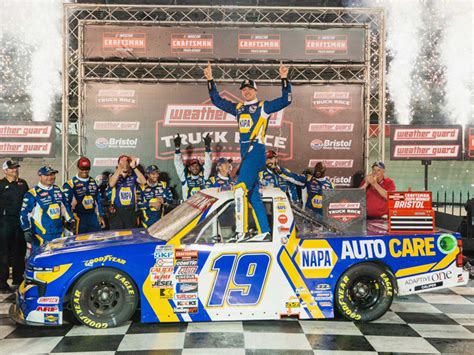 2024 Christian Eckes 19 NAPA Bristol Win Raced NASCAR Truck 1 64