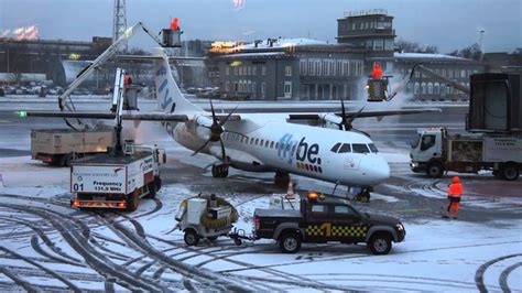 Flybe Atr 72 De Icing Talinn Airport Tallinn Ülemiste Airport