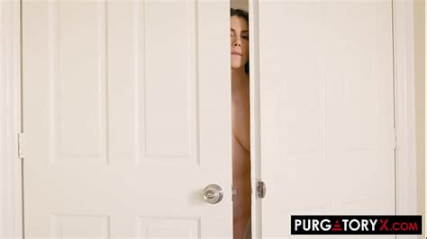 Two Beautiful Busty Brunette Lovers Share A Big Dick XNXX