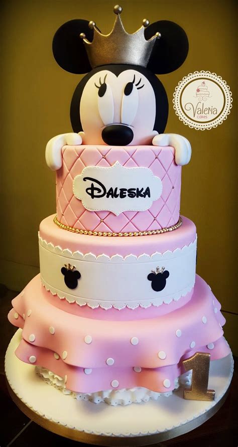 Minnie Mouse cake Valeria Cakes repostería creativa Birthday cake