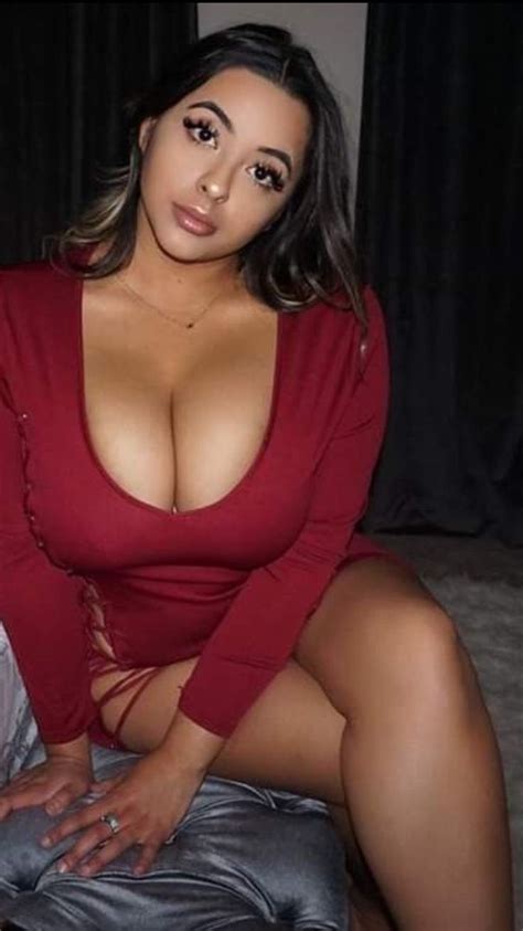 Real Women Curves Sexy Curvy Women Voluptuous Women Curvey Women Mature Sexy Beautiful