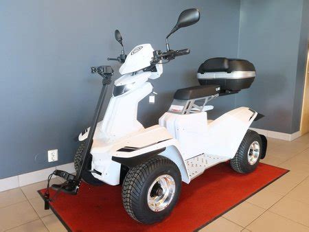 KEEWAY Keeway Rkf Cc Naked Red Black In Stepps Glasgow Gumtree Tweedehands De Parking