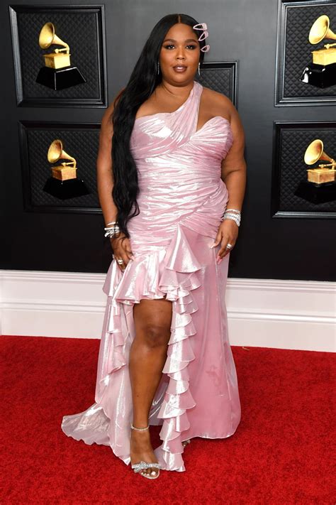 Lizzo – Grammy Awards 2021 • CelebMafia