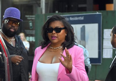 Taraji P Henson Taraji P. Henson Showing Off Her Natural Hair Is