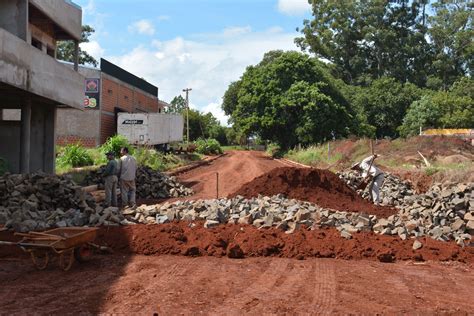 Obras de cordón cuneta y empedrado avanzan en la ciudad OberaOnline