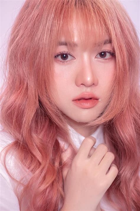 Hot TikToker Lê Bống tiết lộ kỷ niệm thời đi học cực hình Bị bắt nạt hạnh kiểm khá gia đình