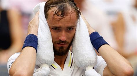 Daniil Medvedev Through To Us Open Semifinals But Issues Warning After