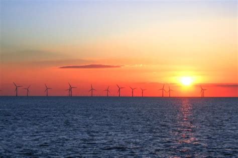deep wind offshore enters collaboration  hydepoint seawanderer
