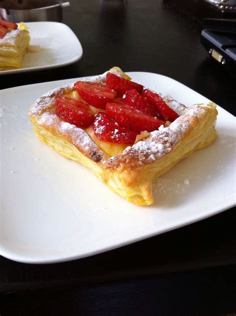 Aardbei Custard Taartje Van Bladerdeeg Ownrecipe Bakrecepten Gebak