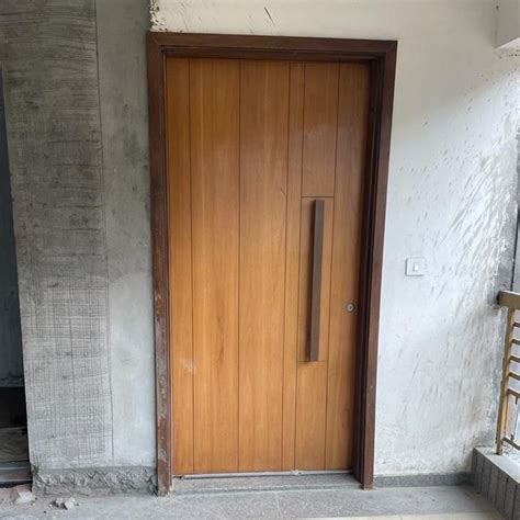 Exterior Plain Wooden Laminated Door For Home At Rs 330 Sq Ft In