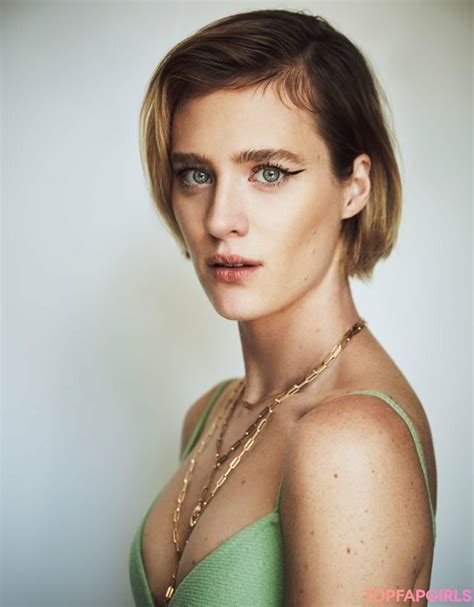 Mackenzie Davis Nude OnlyFans Leaked Photo 2 TopFapGirls