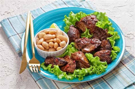 Primer Plano De Fritura De H Gado De Pollo Kaleji Fry Servido En Hojas