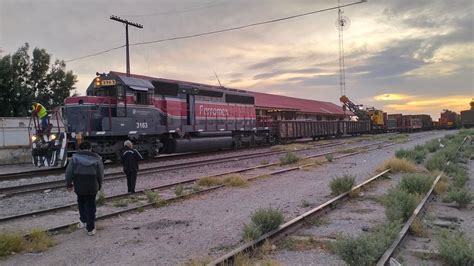 Maniobras en los patios de San Pedro Coahuila con la máquina 3163 de