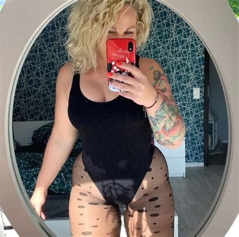 What S The Name Of This Pawg Blond Milf NameThatPorn