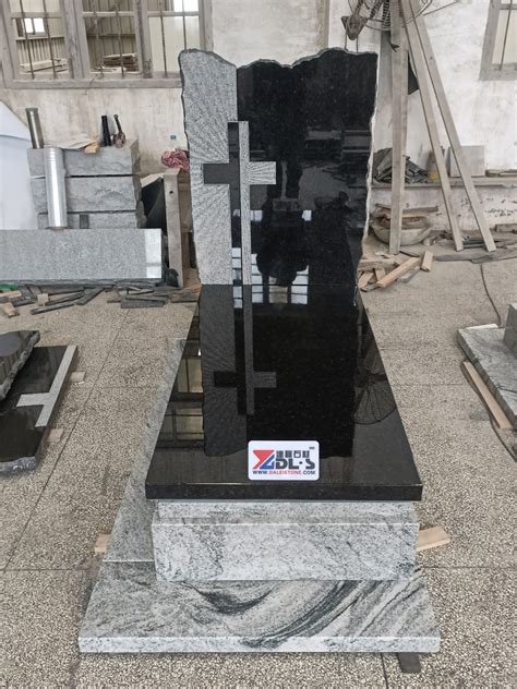 The granite headstone discovery that changed a family's history 2