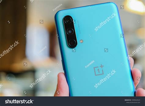 12 Oneplus Nord Ce Images, Stock Photos & Vectors | Shutterstock
