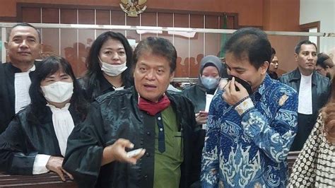 Roy Suryo Divonis Bulan Penjara Terbukti Bersalah Dalam Perkara Meme