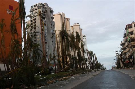 27 dead after Hurricane Otis makes landfall in Mexico as Category 5 ...