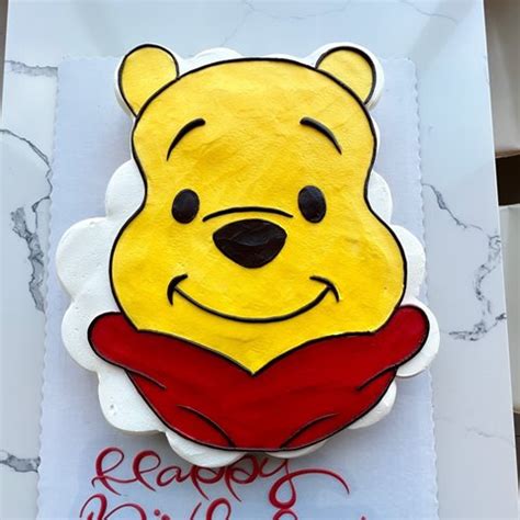 Winnie the Pooh2 dz Cupcake Cake - Oakmont Bakery