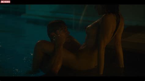 Sex Life Nude Pics Page 1