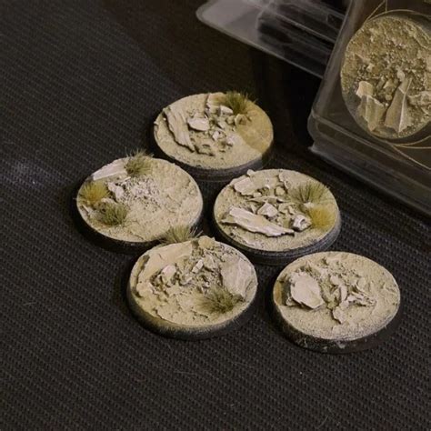 Arid Steppe Bases Round 40mm X5 Gamersgrass