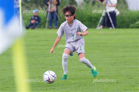 サッカー フットボール 写真素材 5020177 フォトライブラリー Photolibrary