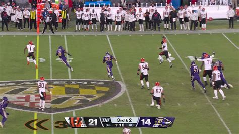 Cincinnati Bengals Quarterback Joe Burrows Rollout Ends In With A Wide