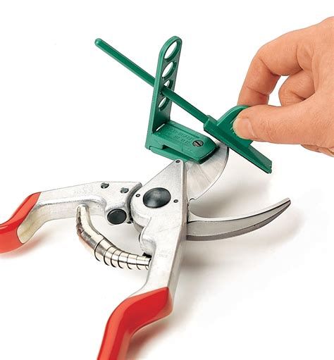 Pruner Sharpener - Lee Valley Tools