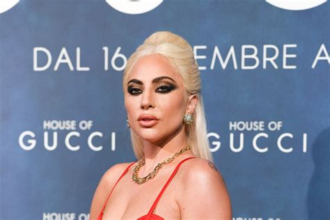 Lady Gaga Net Worth & Fiancé - Famous People Today