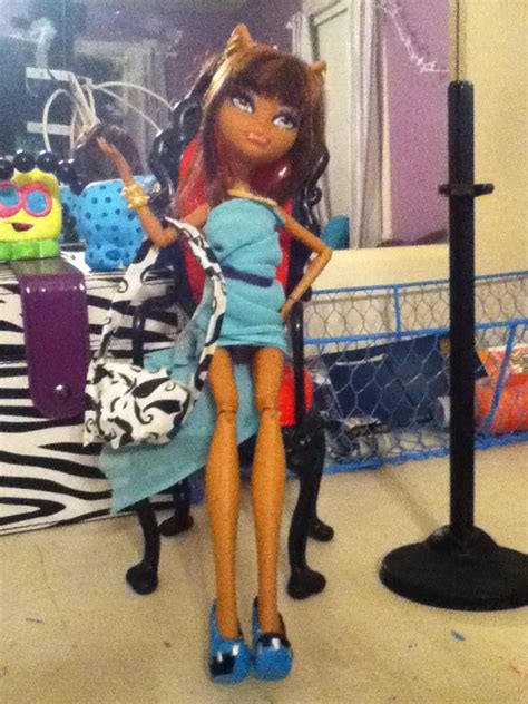 It Is My Homemade Clawdeen Prom Monster High Outfit And Purse Fashion Monster High Outfits