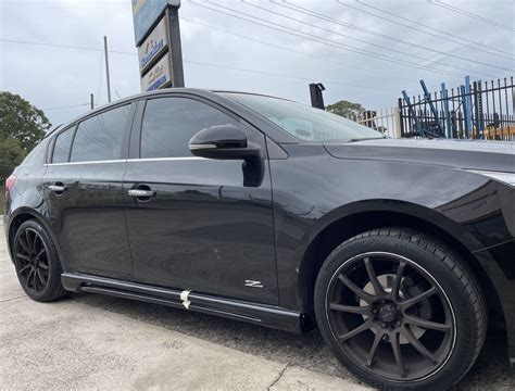 CARMATE Holden Cruze 2011-2015 Hatch "CMS Style" Side Skirts - bodykits ...
