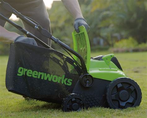 Greenworks GD40SC36 akkumulátoros gyepszellőztető 40V akku és töltő