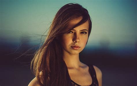 70 Brunette Wallpapers WallpaperSafari