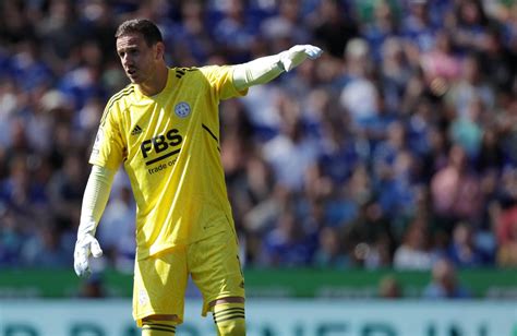 Danny Ward To Be Leicester’s First Choice Goalkeeper After Kasper Schmeichel’s Exit