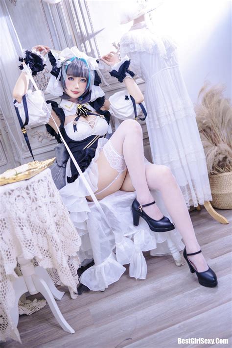 Coser 周叽是可爱兔兔 Vol 016 柴郡猫猫 Models Vibe