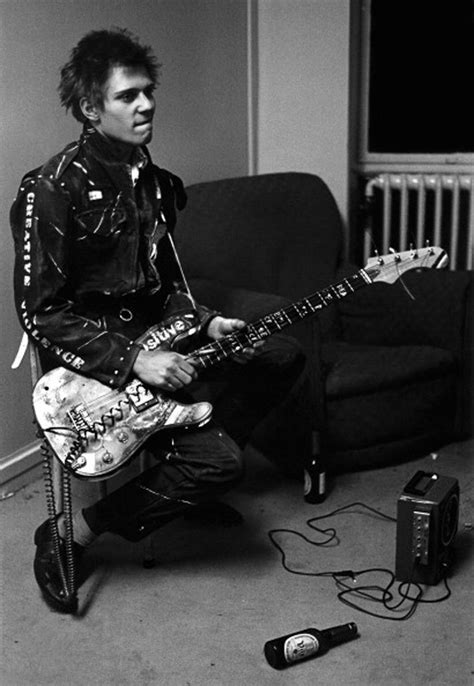 Paul Simonon C Julian Yewdall Pop Rock Rock And Roll