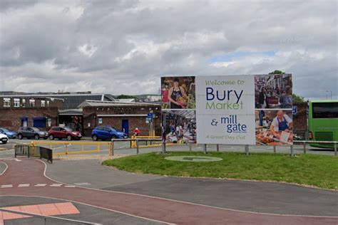 Town centre shut off after suspected triple stabbing in Bury | The ...