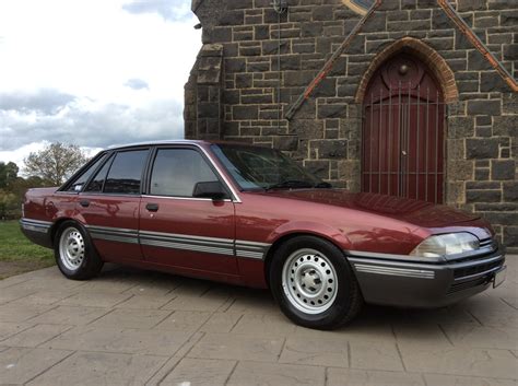 Holden Vl Commodore Bt Bradal Shannons Club