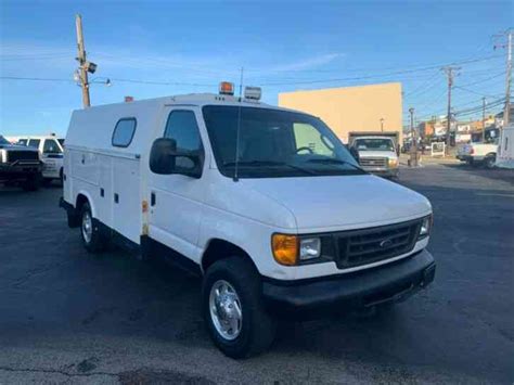 Ford E 350 Walk In Kuv Utility Van Service Truck 2006 Utility