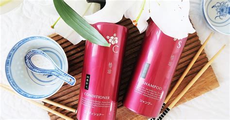 Cosmetics from Kumano: shampoo, conditioner and Shikioriori Tsubaki essence