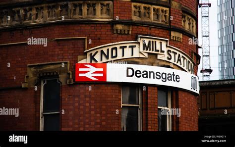 Deansgate station hi-res stock photography and images - Alamy