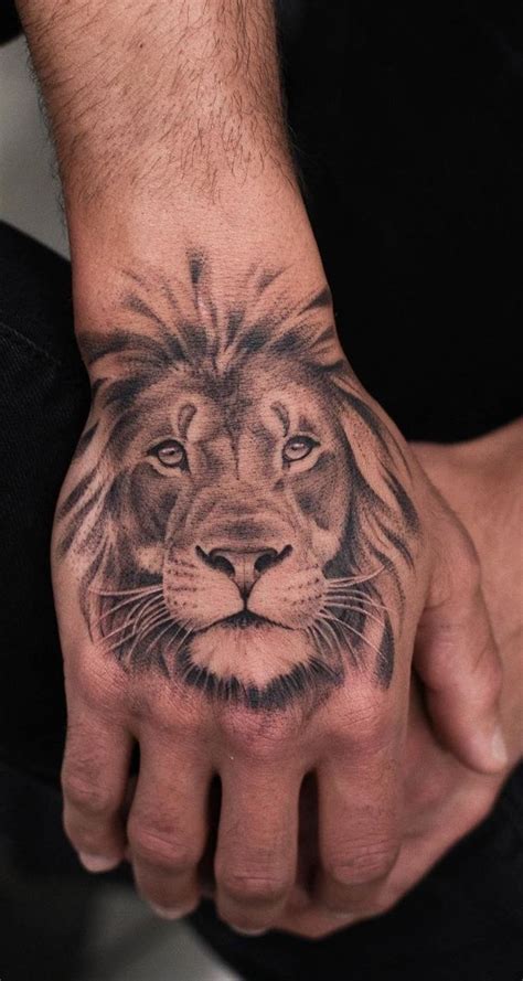 Pin By Kassio Sylva On Tatuagem Lion Hand Tattoo Lion Head Tattoos